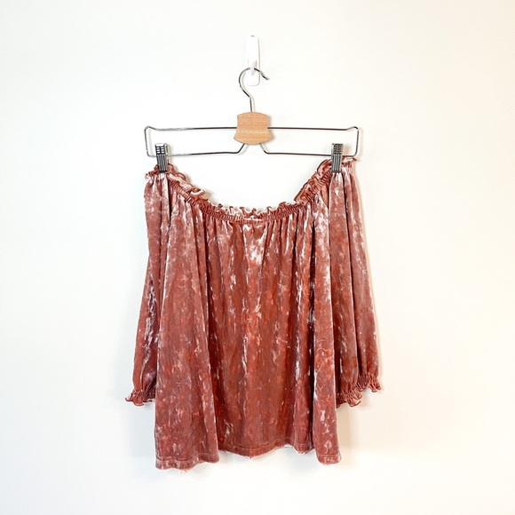 ✨Host Pick✨ GAP Pink Velvet Off-Shoulder Blouse Size SP - Picture 5 of 11